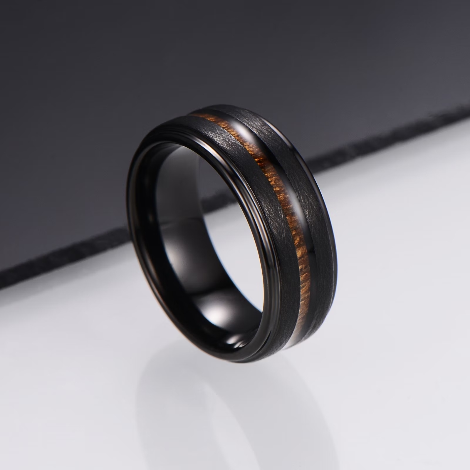 Tungstensringar från variadesign.se